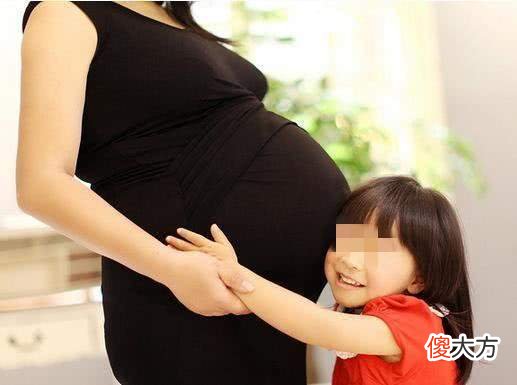 孕妇“上怀”和“下怀”有什么区别？与性别无关，和这些因素有关