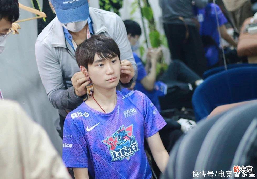 【游戏世界】怪不得不选择退役，原来是要当爸爸了？Doinb官宣小咕咕出现