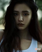 【就爱时尚】林允登《尼龙》杂志封面，露出自己光洁的额头，网友：不买账