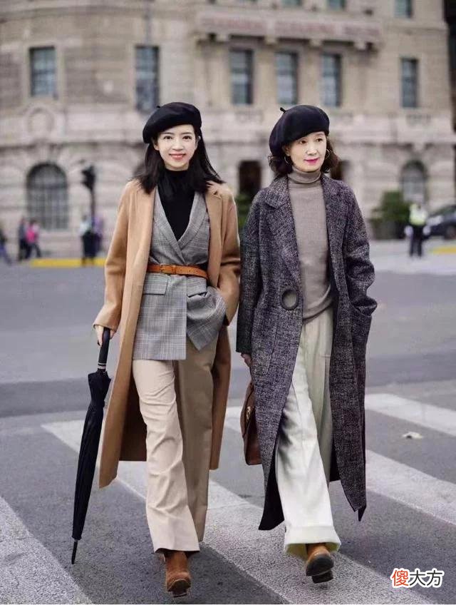 【时尚一点】三木妈妈的初秋穿搭太美了，时尚减龄，这才是50岁的穿衣典范