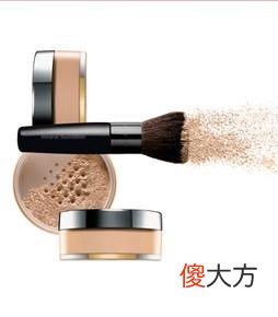 【就爱时尚】女人35岁以后，要对三样化妆品断舍离，不然肌肤会加速衰老