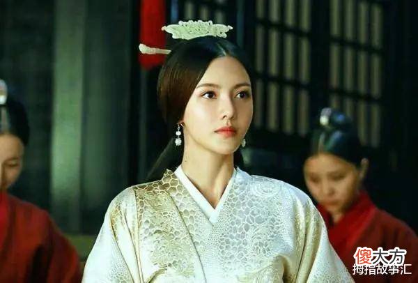 【历史故事】曹操问小妾：瓜熟了吗？三位小妾给出了不同答案，却全部被杀