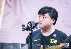 【游戏世界】RNG负于IG，UZI：RNG不配赢