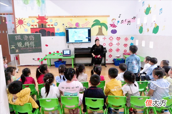 谁说宝宝在幼儿园光瞎玩？孩子入园所学7个本领，在家里可学不会