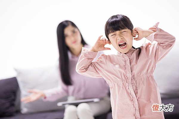 孩子犯了错，家长如何教育最有效？试试问孩子8个问题