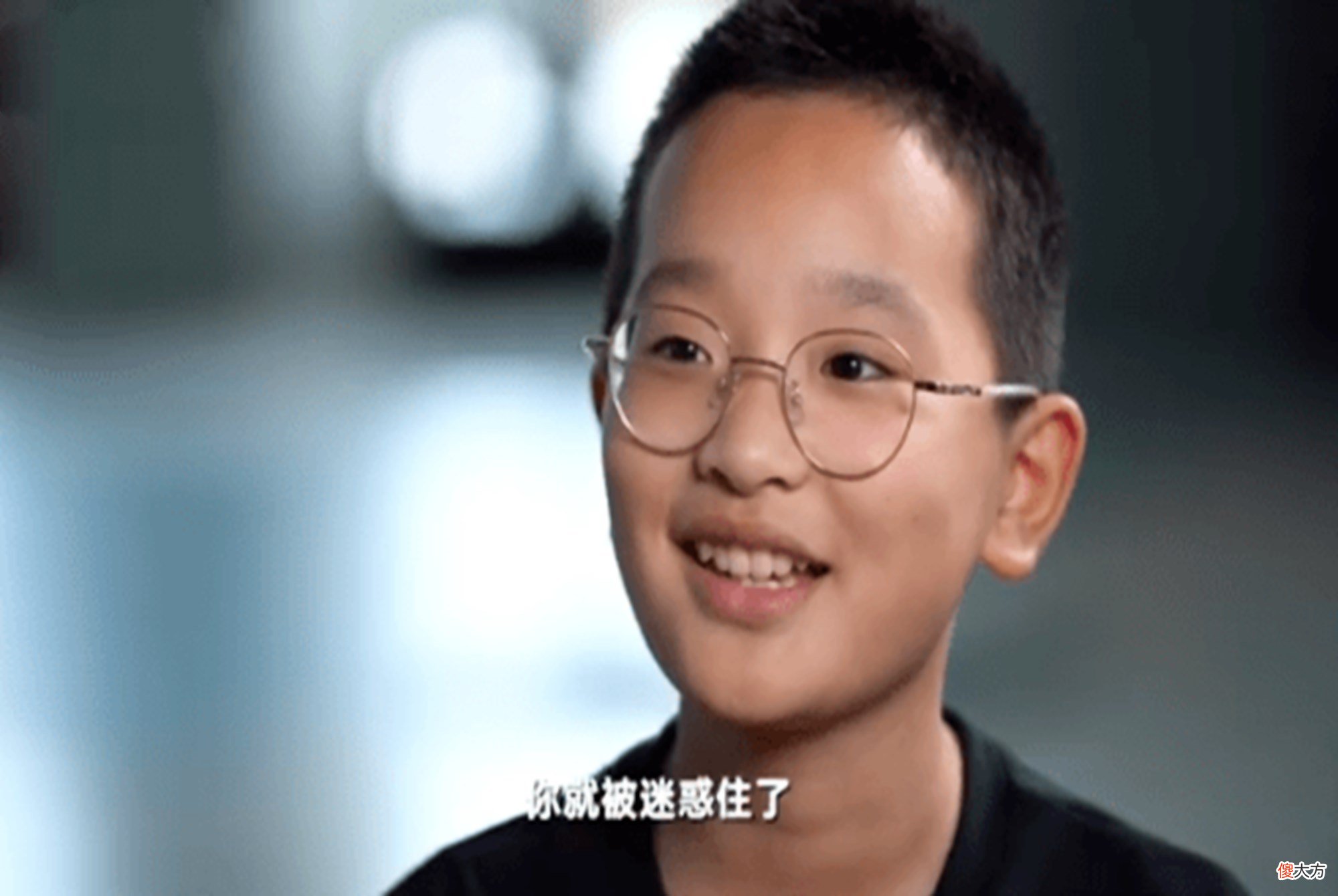 钟美美拒绝千万签约费，在利益诱惑下，有个“人间清醒妈”是福气