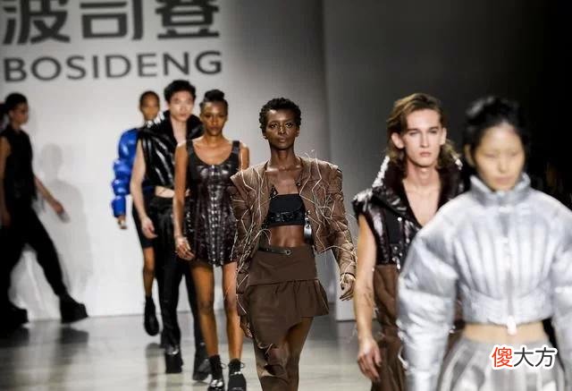 【时尚一点】(国际)中国品牌波司登亮相纽约时装周
