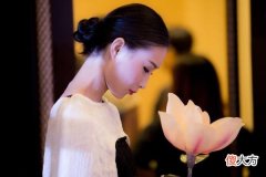 能够嫁有钱老公的女命