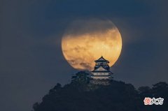 【历史故事】为何嫦娥奔的是月亮，而不是太阳？这就要从古人崇拜月亮说起