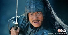 【爱历史】曹仁镇守孤城, 独自面对江东名将周瑜, 却仍有过精彩表现！