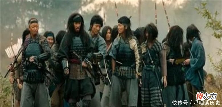 【爱历史】明朝为何多倭寇？当时日本国发生了什么？倭寇岛内地位如何？