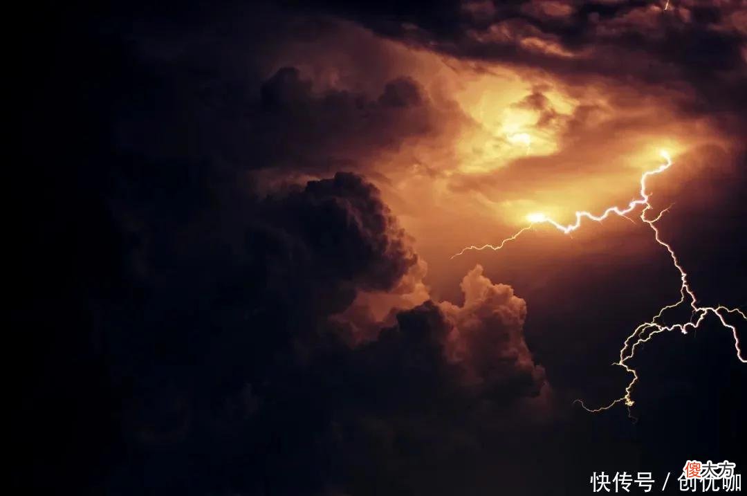 【十二星座】下周三起，贵人运上涨的3个生肖，有望苦尽甘来，从困境中翻身