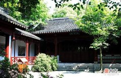 【爱历史】4盆水,4种人,4个故事,透露出贾家的奢侈生活!