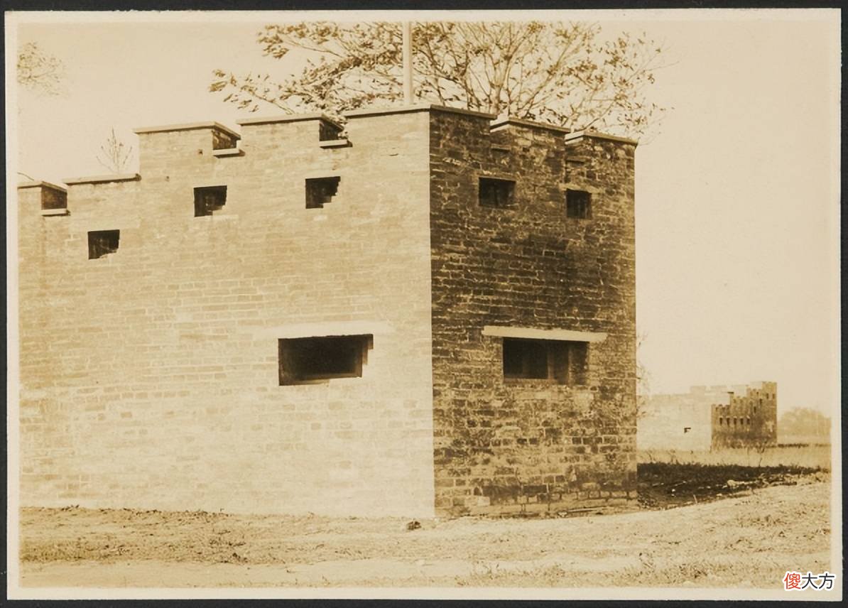 【爱历史】围观一些老照片记录了北京的老建筑和人民生活