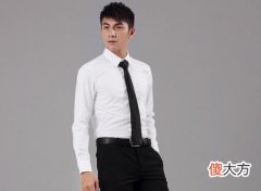 大拇指粗短的人手相