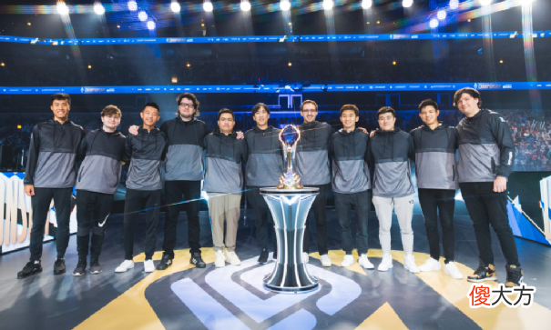 【游戏世界】锅锅日报59入围赛队伍均确定，VCS可能缺席S12