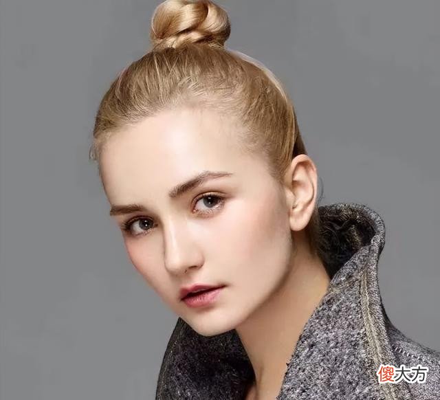 【历史故事】意大利超模邂逅厦门小伙,5年后生黑发混血娃感叹:中国基因强大